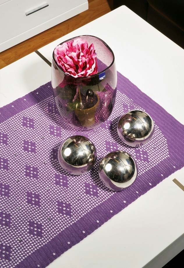 Caminho de mesa de crochê: veja incríveis modelos e passo a passo