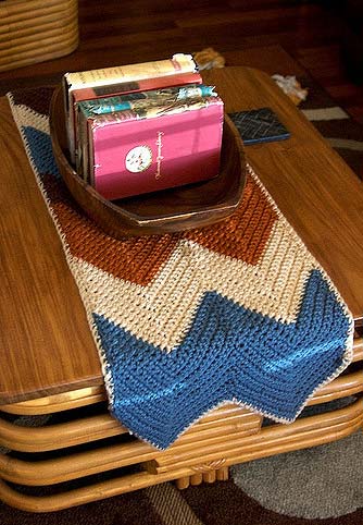 Caminho de mesa de crochê: veja incríveis modelos e passo a passo