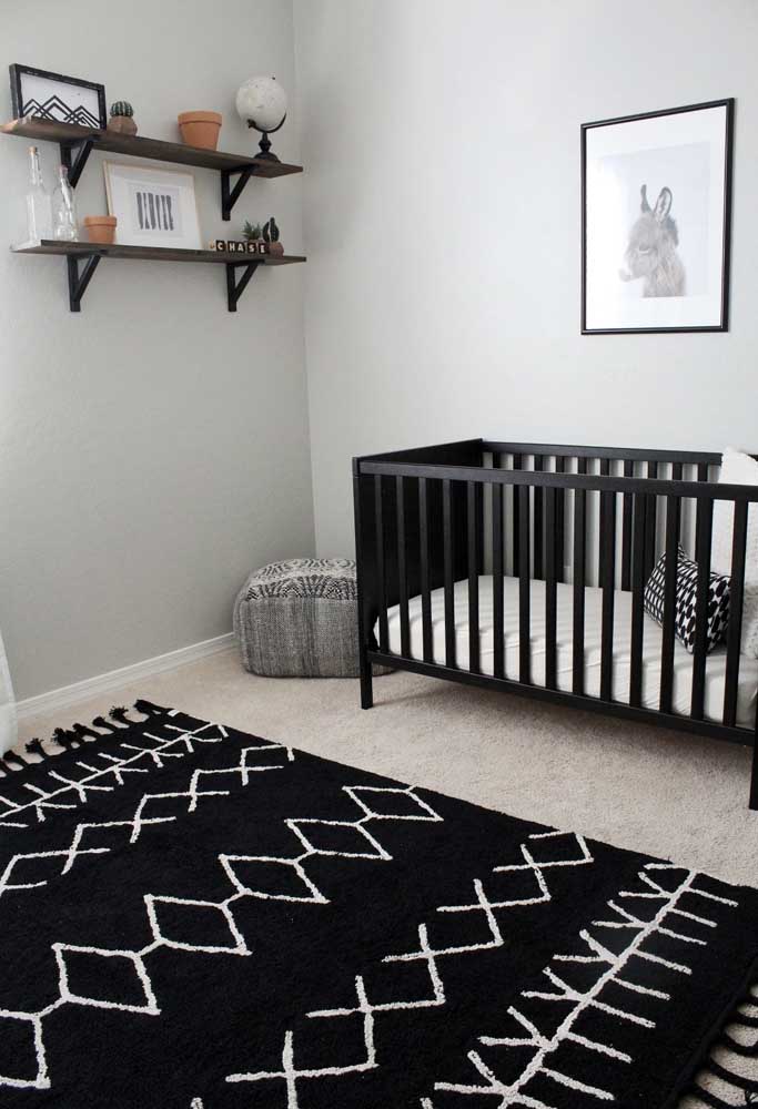 Quarto de bebê preto num estilo mais minimalista