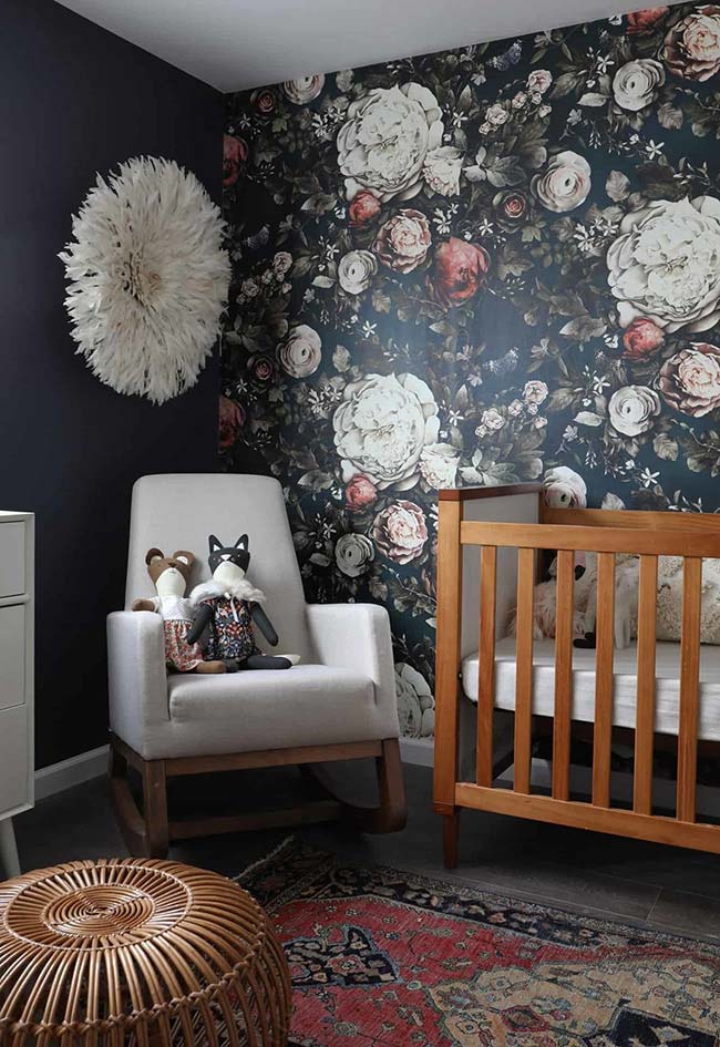 Mistura de estampas nesta decoração de quarto de bebê