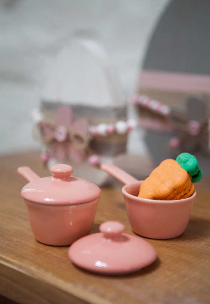 Olha o mimo dessas peças decorativas. São perfeitas para fazer uma decoração delicada na Páscoa.