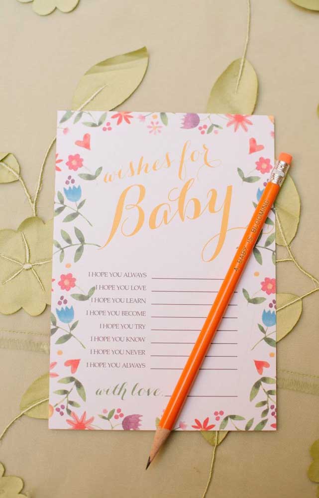 O que você deseja para o bebê? Peça para os convidados escreverem
