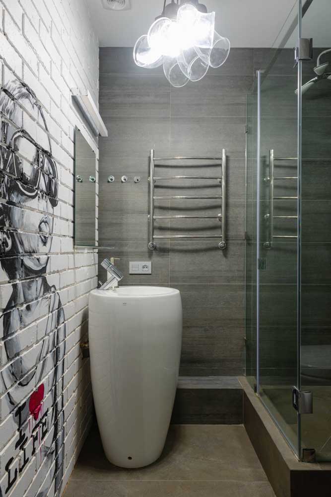 Um banheiro cheio de estilo, moderno e sofisticado para aquele homem que se preocupa com os detalhes.