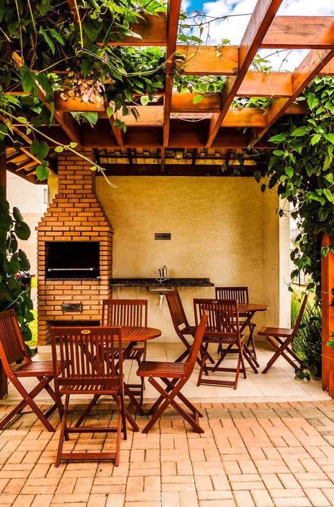 Churrasqueira de tijolo: como fazer, dicas e fotos inspiradoras