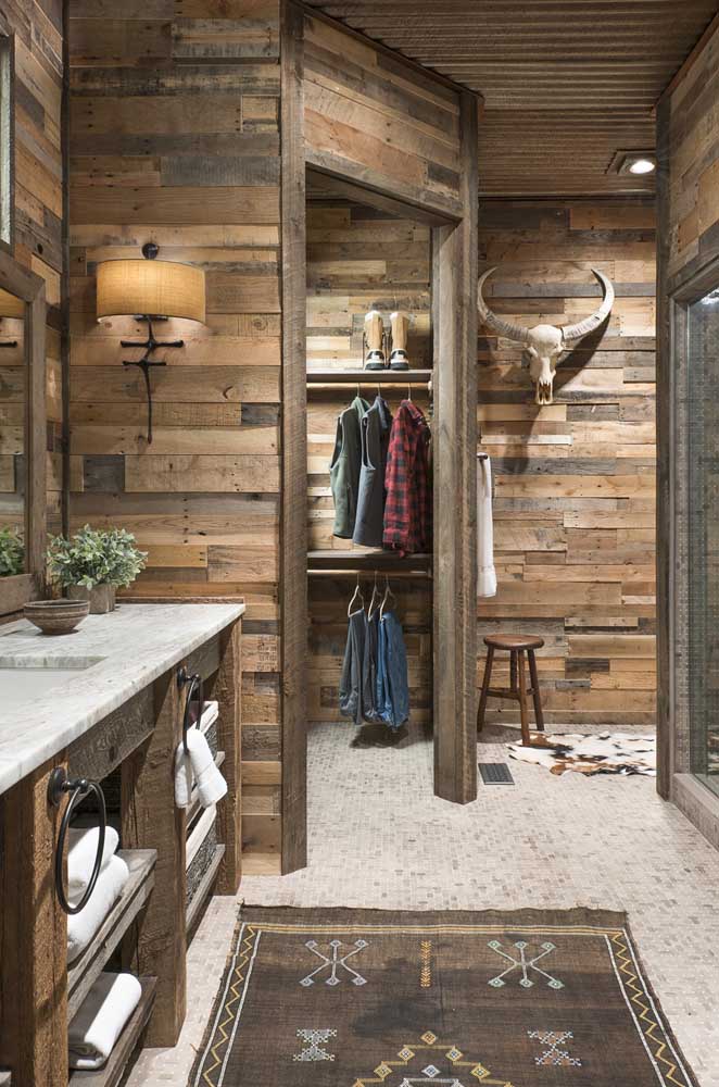 Painel de pallet: cuidados, como fazer e modelos inspiradores