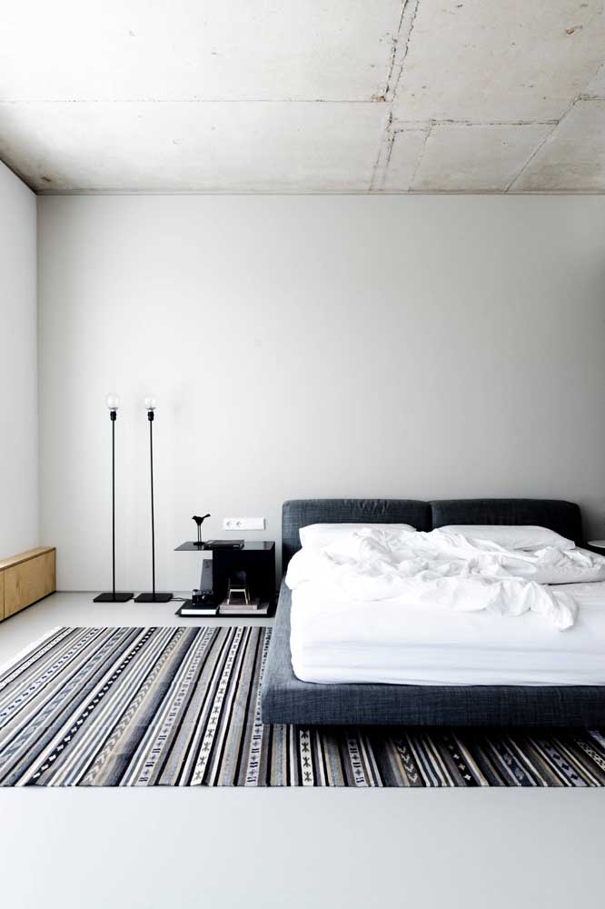 Luminária de chão: o que é, dicas, vantagens e fotos inspiradoras