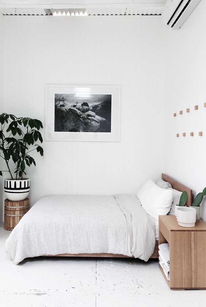 Que tal apostar no estilo tropical para decorar o quarto de casal?