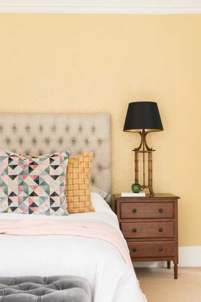 Quarto de casal simples: 60 ideias incríveis para você acertar na decoração