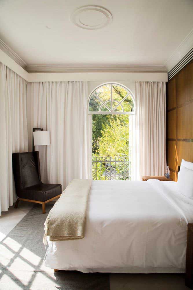 Quarto de casal simples: 60 ideias incríveis para você acertar na decoração