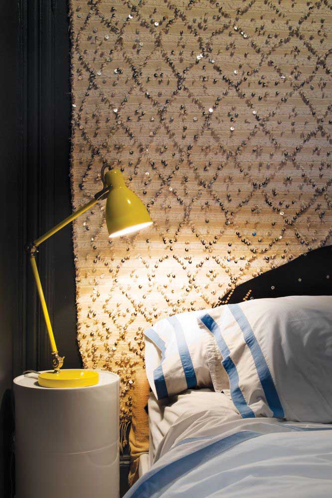 Quarto de casal simples: 60 ideias incríveis para você acertar na decoração