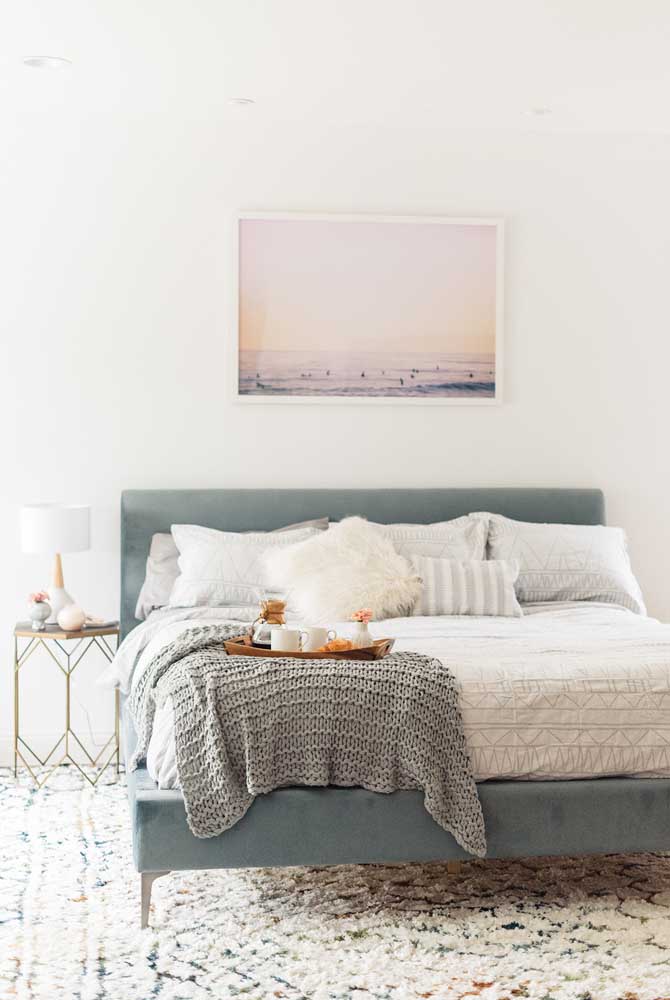 Quarto de casal simples: 60 ideias incríveis para você acertar na decoração