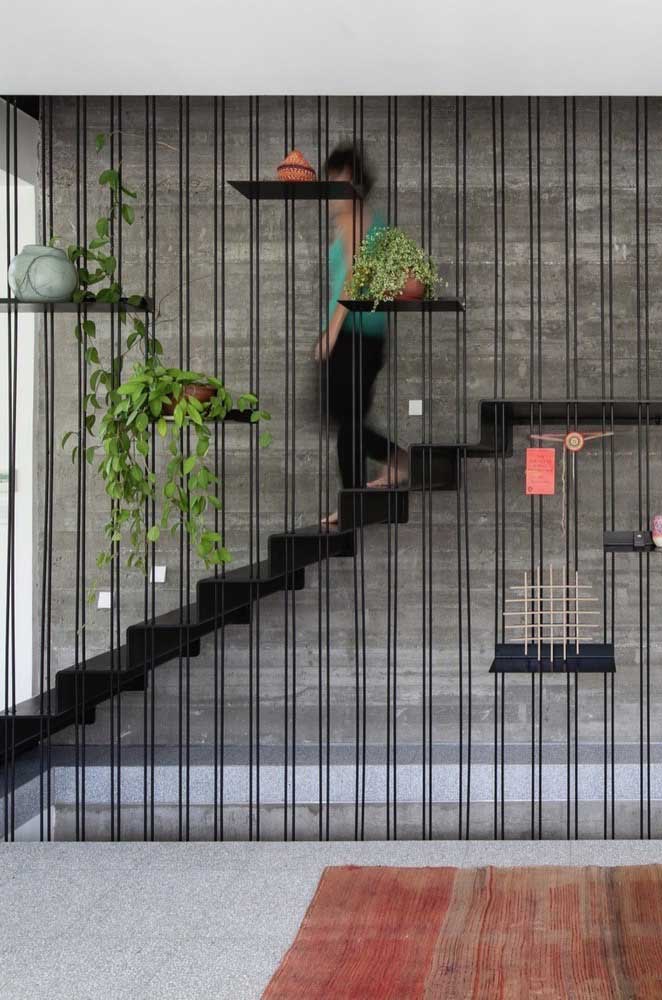 Escada de ferro: vantagens, modelos e fotos inspiradoras