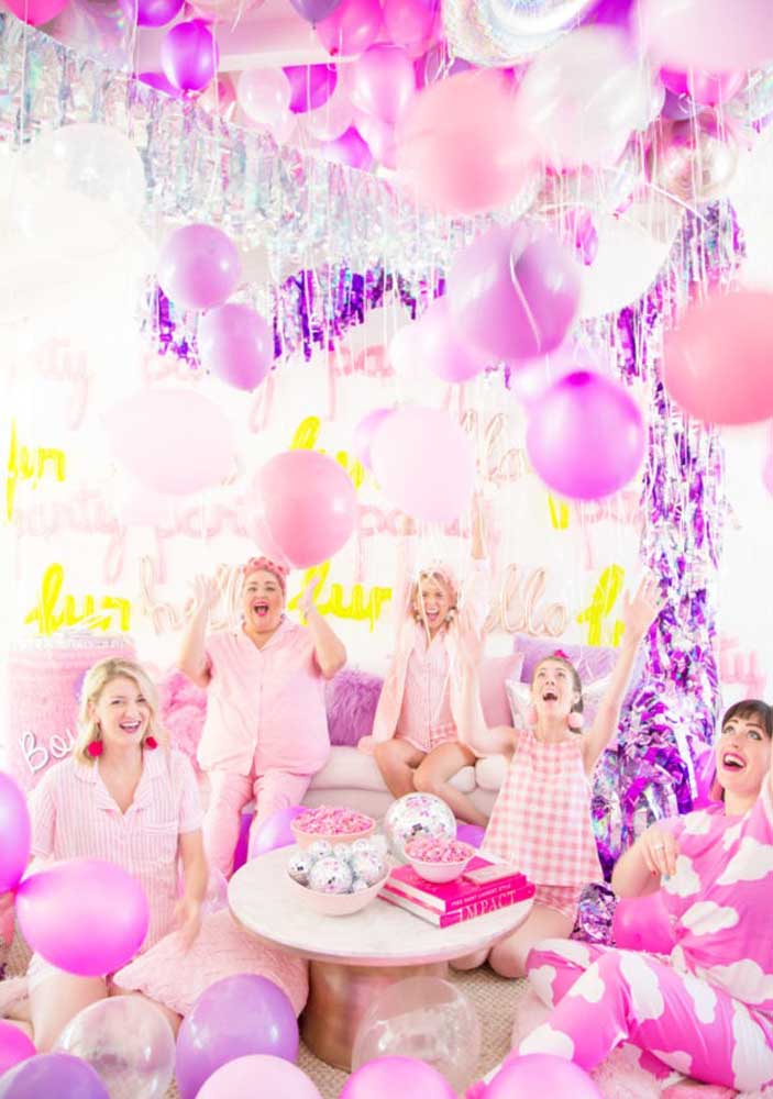 Festa surpresa: 35 ideias e inspirações para você decorar agora