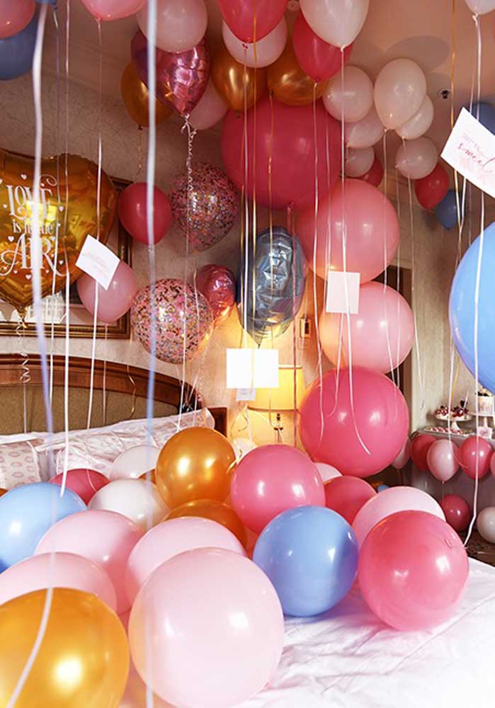 Festa surpresa: 35 ideias e inspirações para você decorar agora