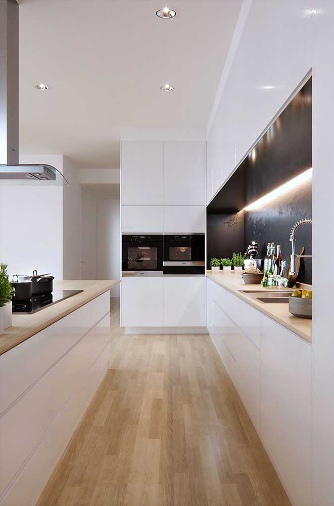 Cozinha em U: modelos, vantagens e fotos inspiradoras