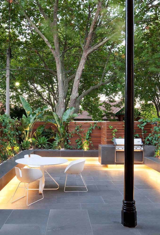 Área de lazer com churrasqueira: 60 fotos de decoração e motivos para escolher ela