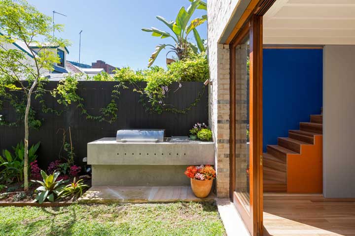 Área de lazer com churrasqueira: 60 fotos de decoração e motivos para escolher ela