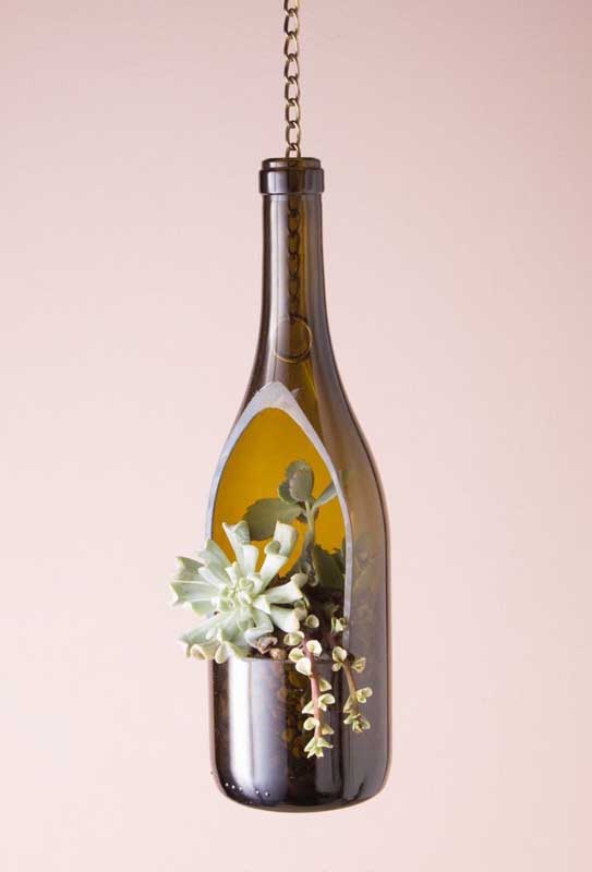 Decoração com garrafas: dicas e ideias para fazer você mesmo