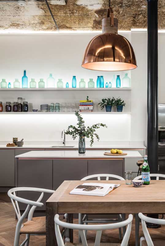Decoração com garrafas: dicas e ideias para fazer você mesmo