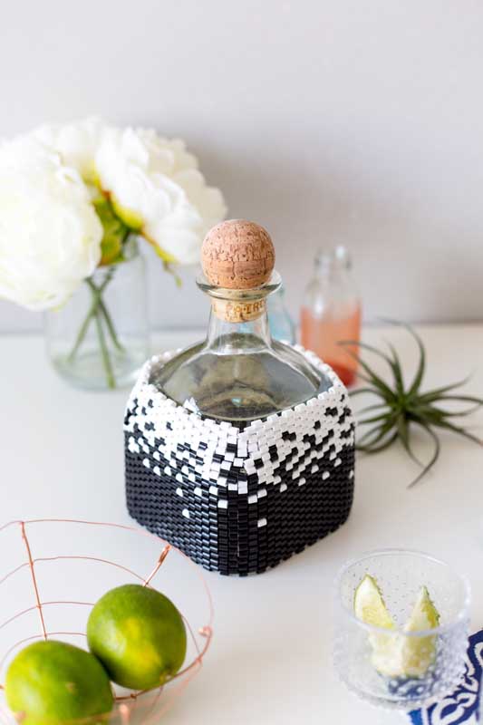 Decoração com garrafas: dicas e ideias para fazer você mesmo