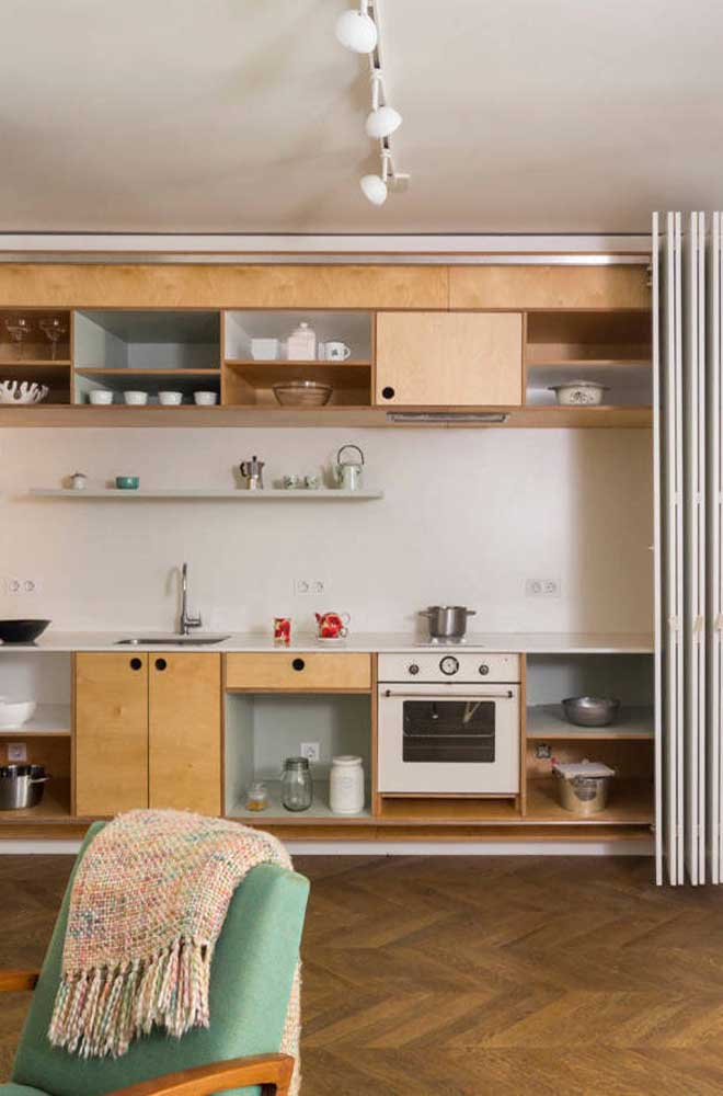 Cozinha planejada apartamento pequeno: veja fotos, dicas e como decorar passo a passo