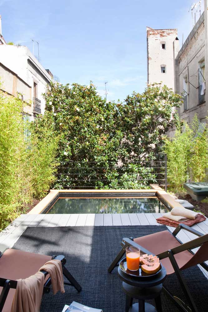 Área de lazer com piscina: dicas para fazer a sua e fotos incríveis de decoração