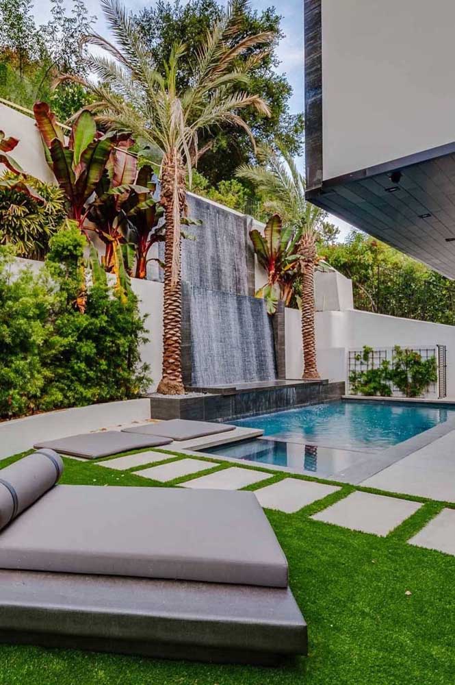 Área de lazer com piscina: dicas para fazer a sua e fotos incríveis de decoração