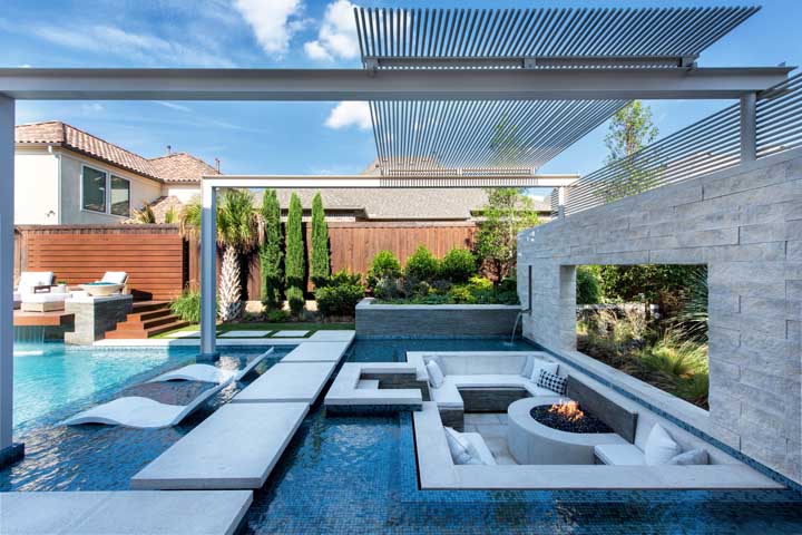 Área de lazer com piscina: dicas para fazer a sua e fotos incríveis de decoração