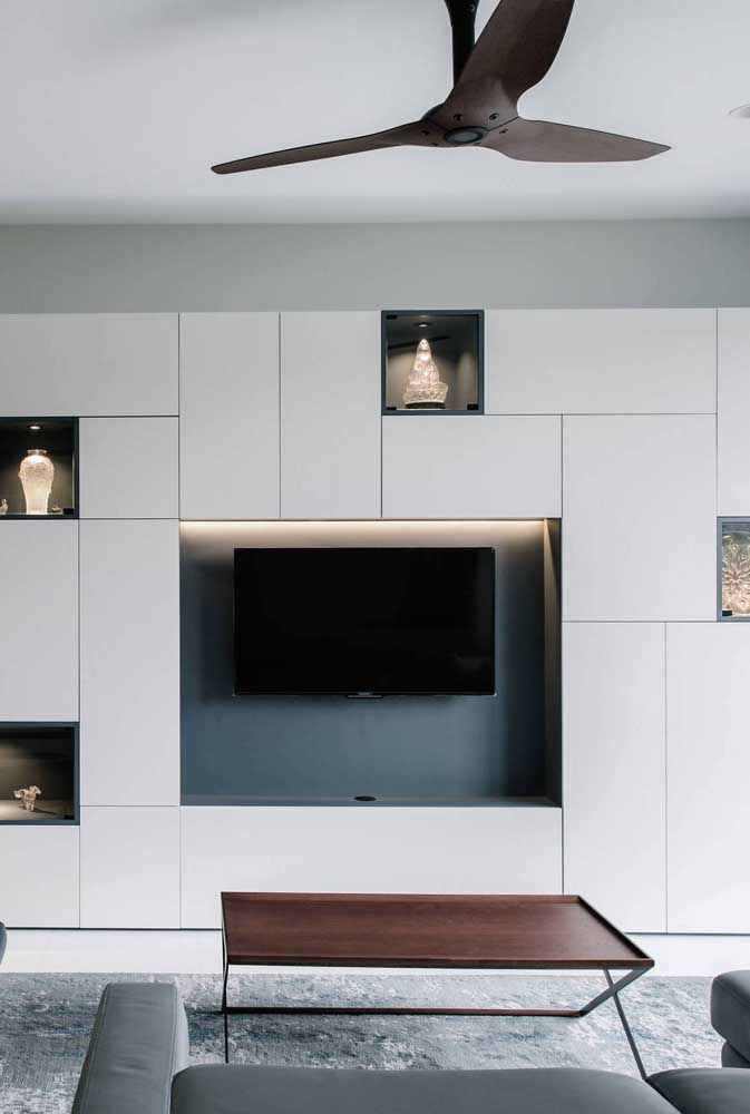 Nichos para sala: vantagens, dicas e modelos com fotos incríveis