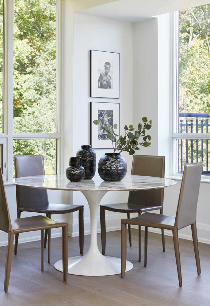 Quadros para sala de jantar: como escolher, dicas e fotos inspiradoras