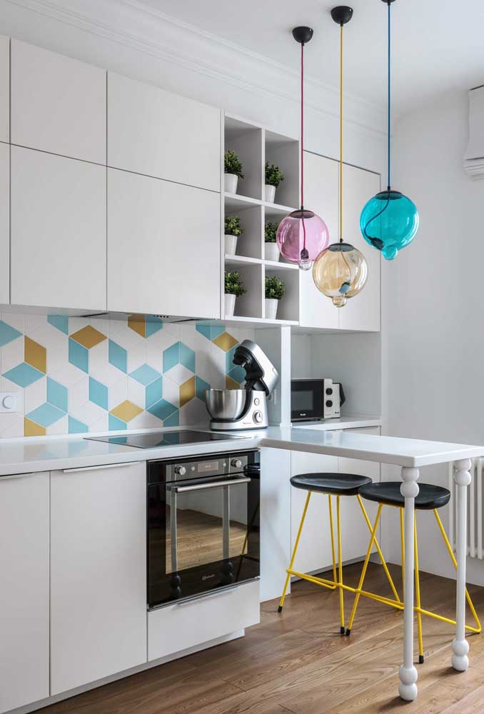 Decoração de cozinha pequena: dicas essenciais e fotos incríveis