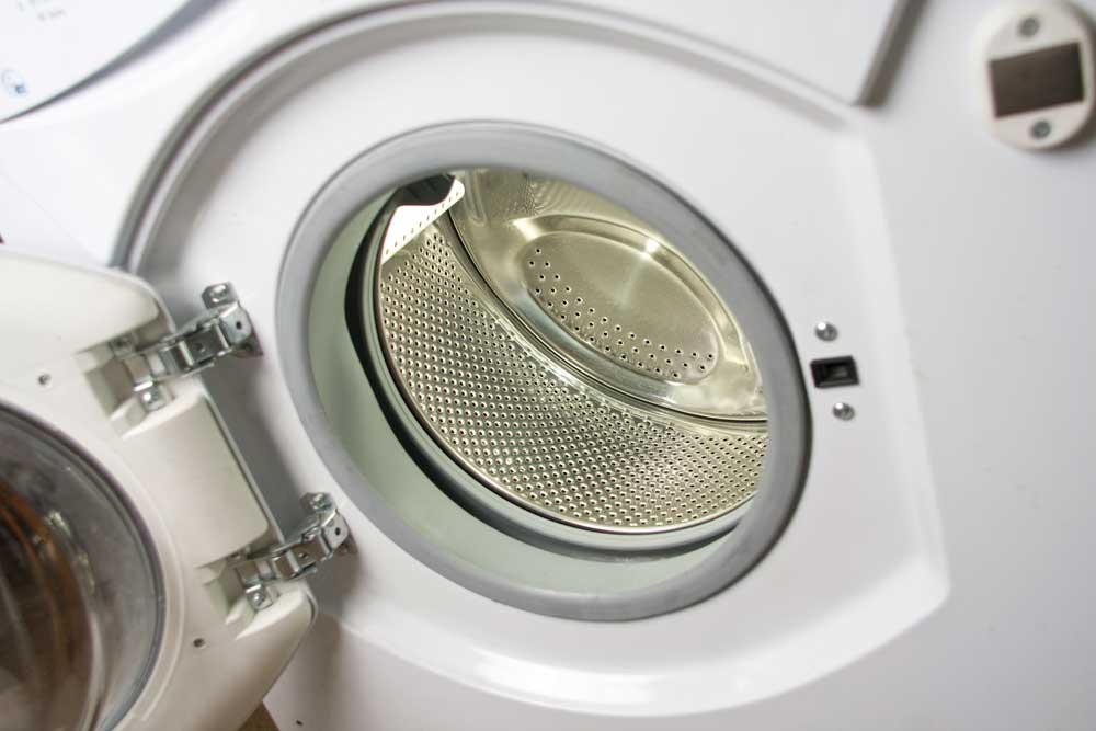 Por que é importante limpar a sua lavadora periodicamente?