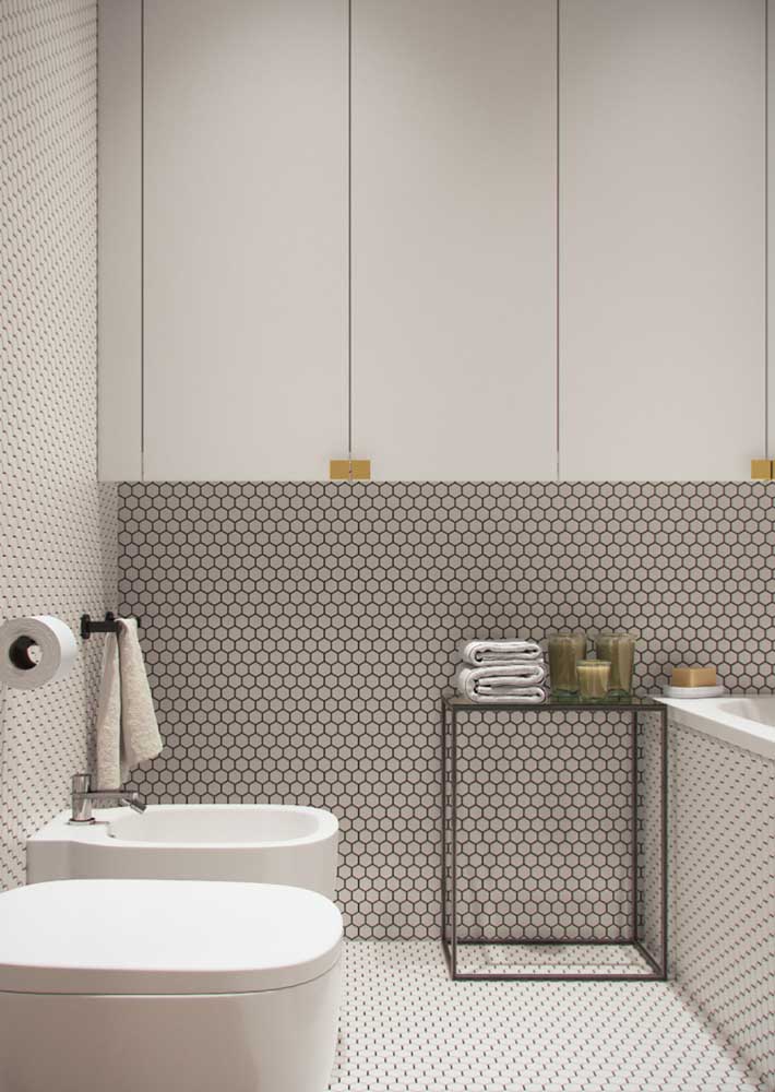 Armário para banheiro: como escolher, dicas e fotos incríveis para se inspirar