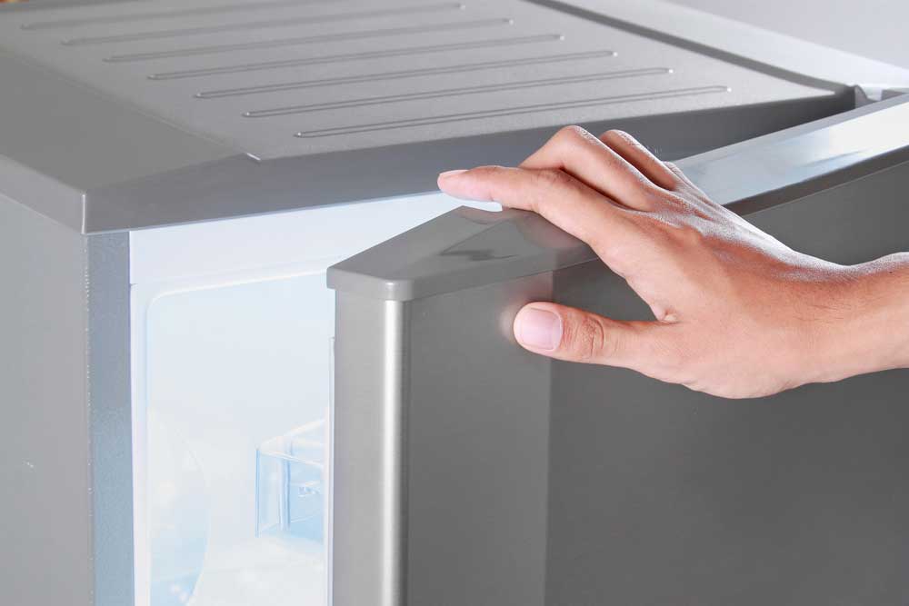 Como refrescar quarto: veja dicas para lidar com o calor no quarto