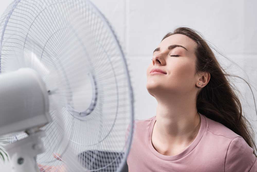 Como refrescar quarto: veja dicas para lidar com o calor no quarto