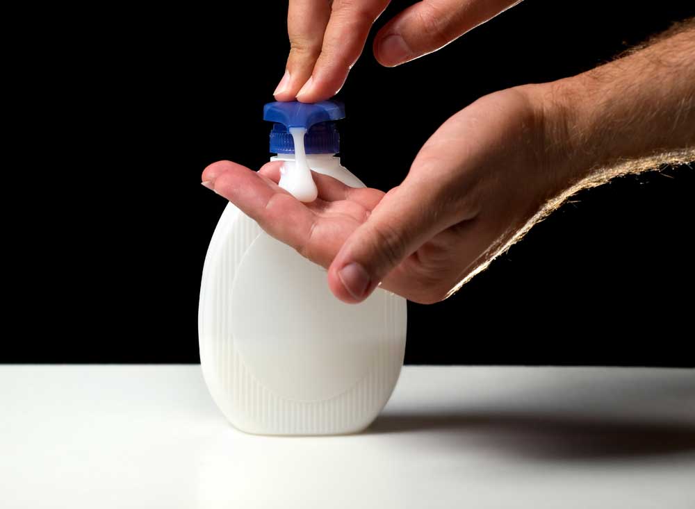 Como fazer sabonete líquido: veja o passo a passo prático para você seguir