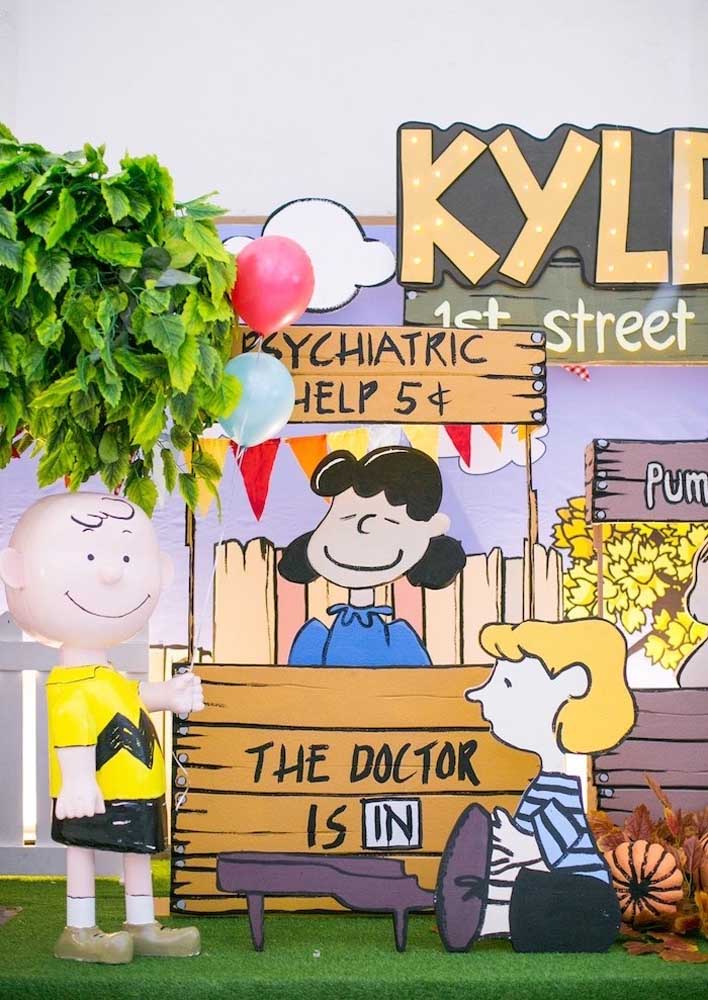 Painéis e totens decorativos e bem humorados para divertir a Festa Snoopy