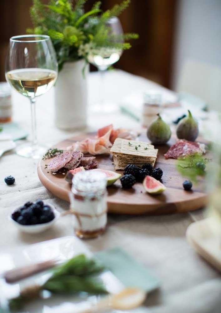 Queijos e vinhos: o que servir, dicas e fotos para você comemorar com estilo