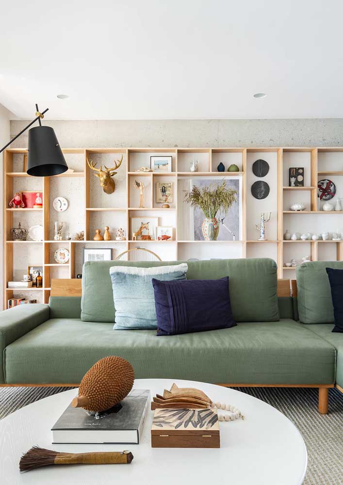 Sofá verde: descubra 40 ideias incríveis e dicas para escolher