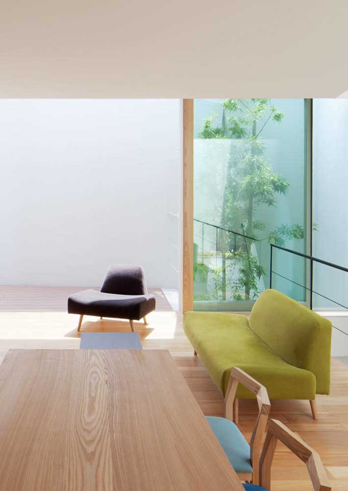 Sofá verde: descubra 40 ideias incríveis e dicas para escolher