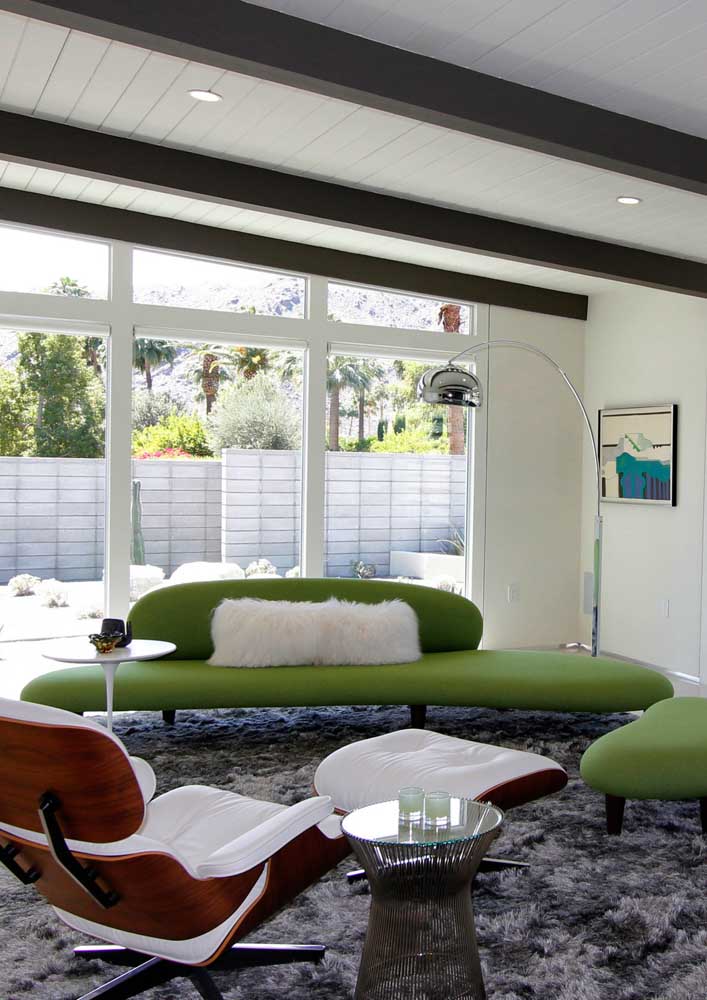 Sofá verde: descubra 40 ideias incríveis e dicas para escolher