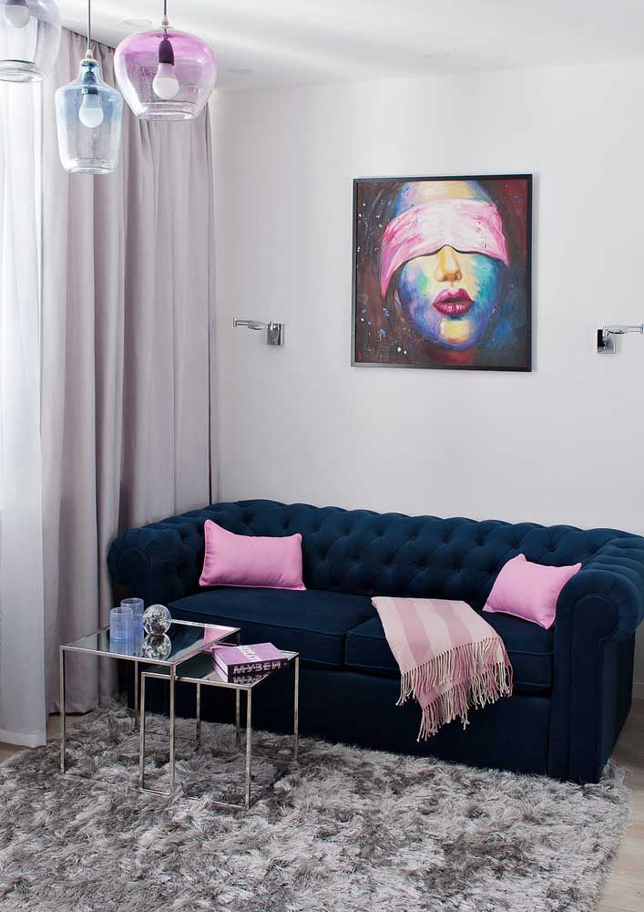 Lustres coloridos para combinar com a sala