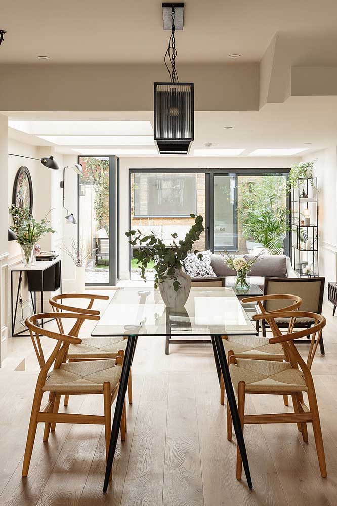 Mesa de vidro: tipos, modelos e dicas para escolher a sua com fotos