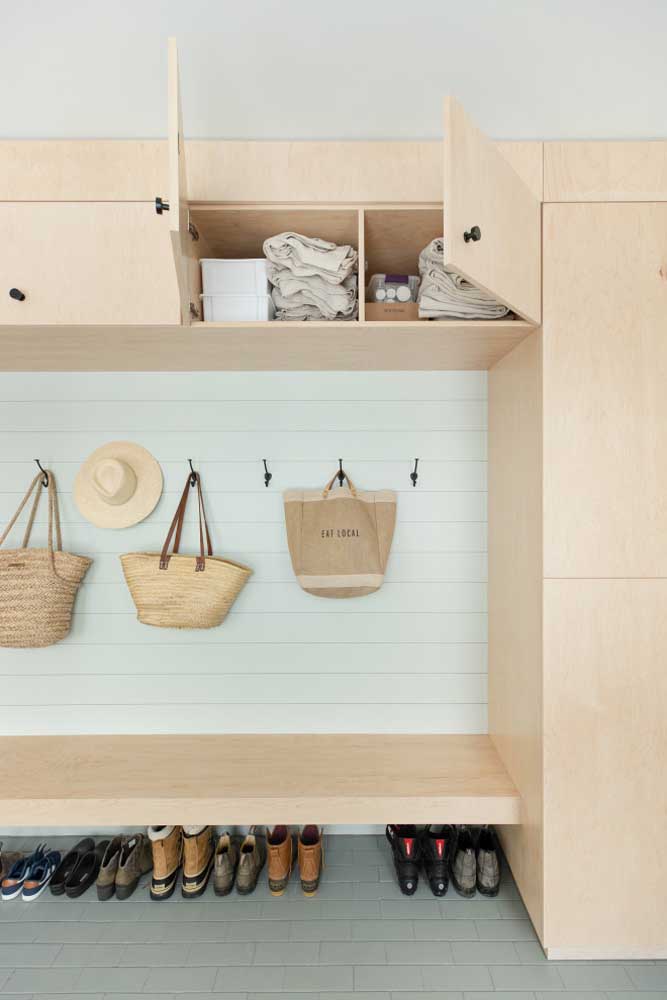 Sapateira de porta: vantagens, como fazer, dicas e fotos incríveis