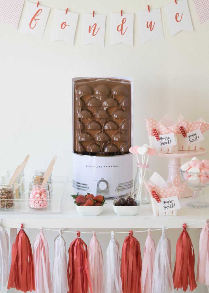 Fondue em casa: tipos, como fazer, dicas e fotos incríveis