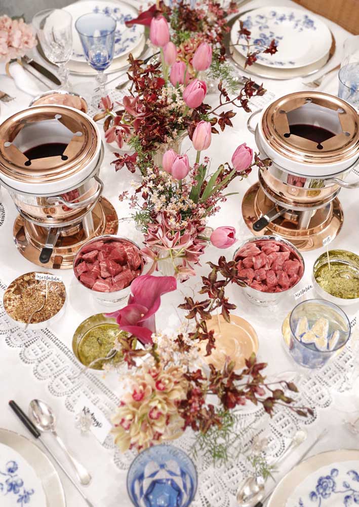 Fondue em casa: tipos, como fazer, dicas e fotos incríveis