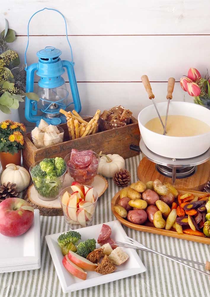Fondue em casa: tipos, como fazer, dicas e fotos incríveis