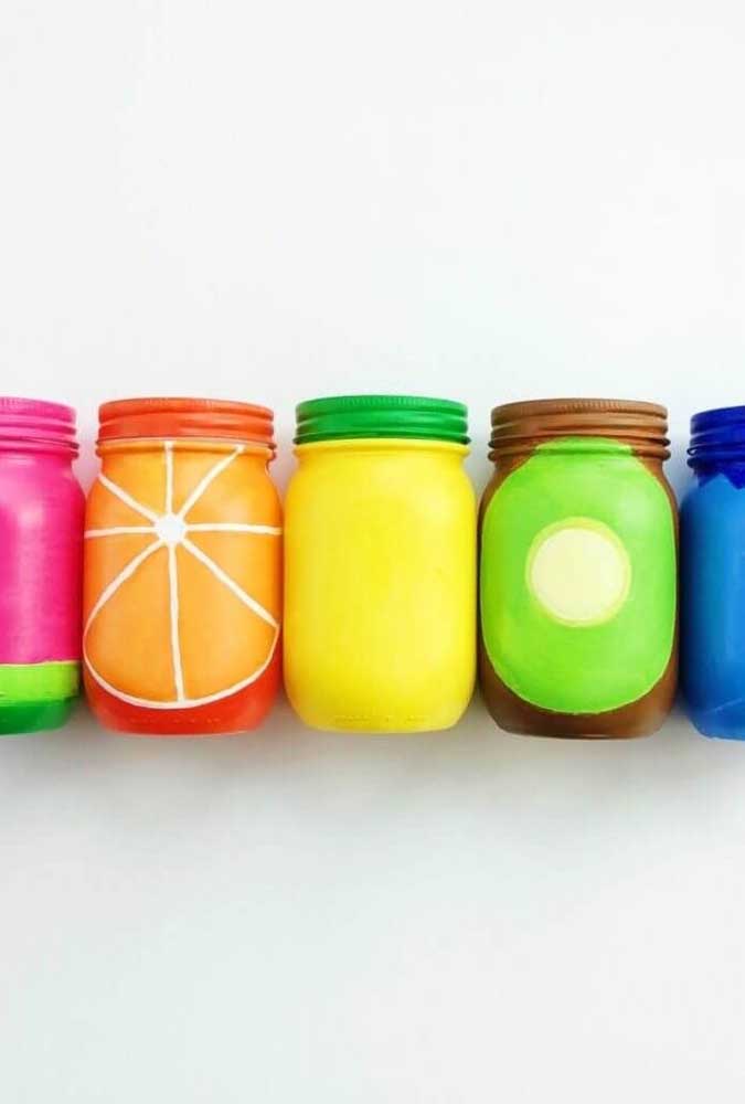 Vidros decorados: como fazer passo a passo e ideias incríveis