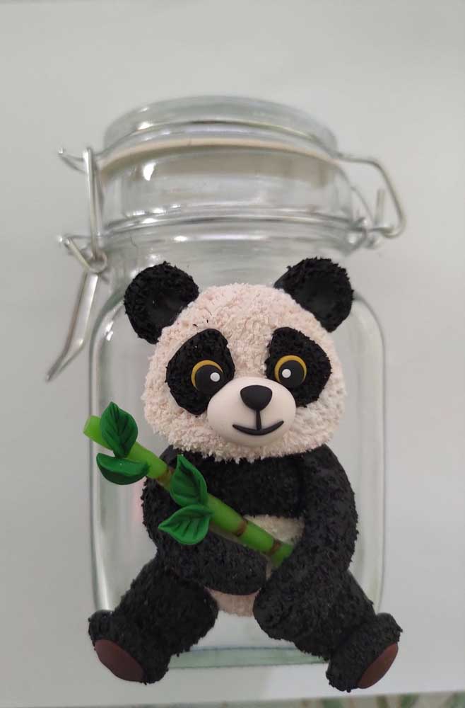 Vidros decorados: como fazer passo a passo e ideias incríveis