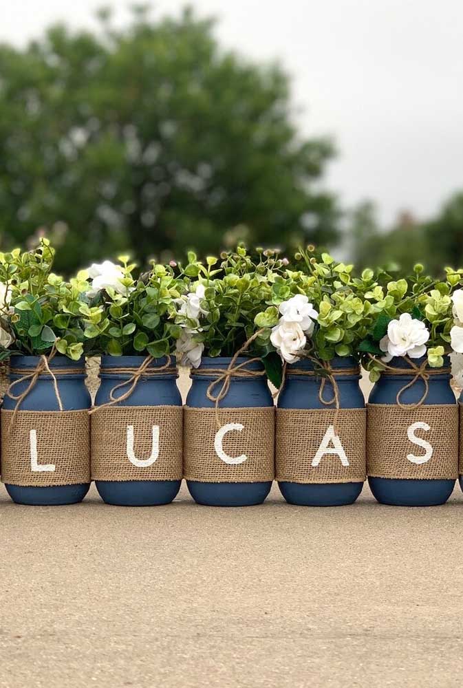 Vidros decorados: como fazer passo a passo e ideias incríveis